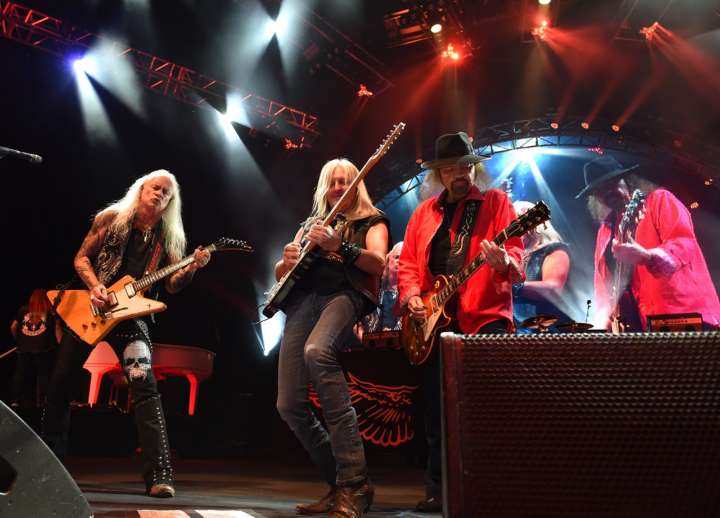 Two legendary rock bands teaming up for summer tour in 2026