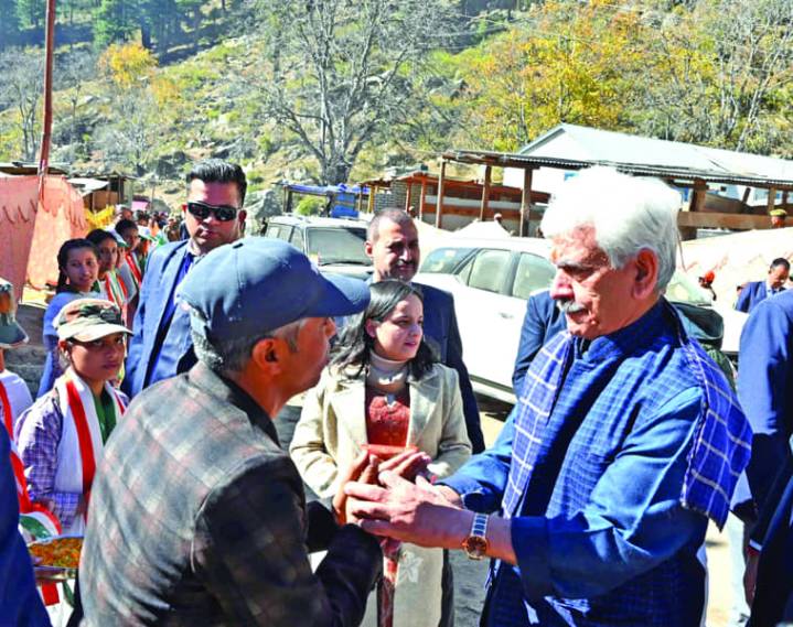 Sinha announces BRO to reconstruct Atholi to Machail Mata Road