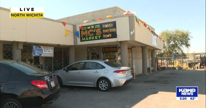 Wichita market steps up to feed families as SNAP benefits cut during government shutdown