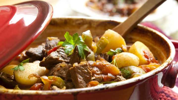 The Classic Sunday Stew Your Grandparents Loved But You Rarely See Today