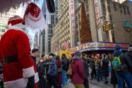 Bankrate’s 2025 holiday spending report