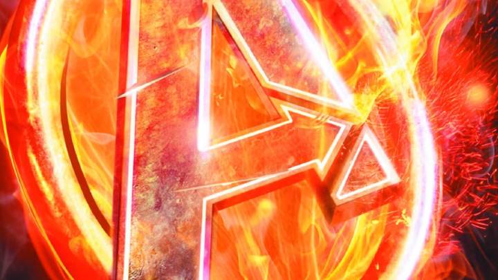 After 62 Years, X-Men's Phoenix and Avengers' Scarlet Witch Finally Go to War