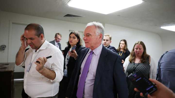 Senators take first step toward reopening the government after historic shutdown