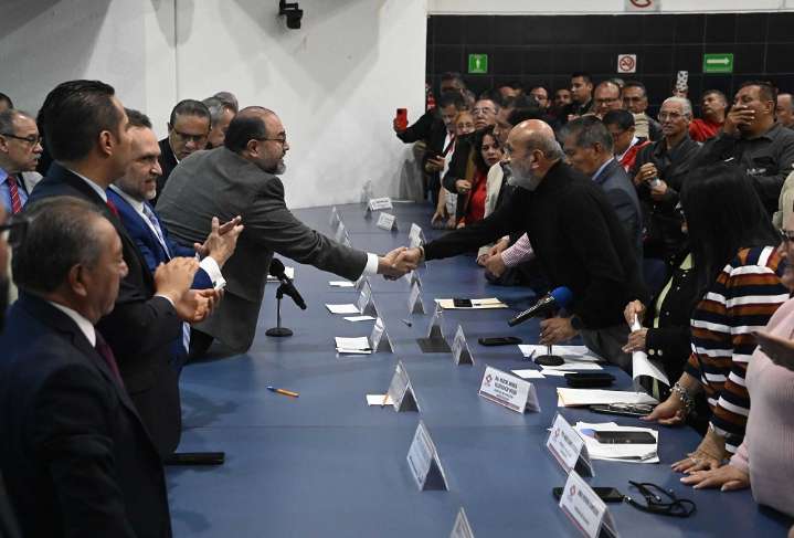 Acuerdan UNAM y sindicato 4% de aumento al salario