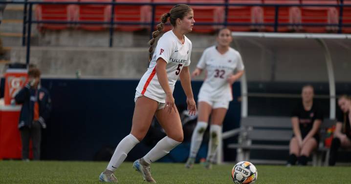 Cal State Fullerton athlete dies after she, teammate collided with box truck while on e