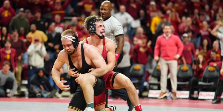 Iowa State beats Iowa in Cy-Hawk dual for the first time since 2004, winning in Ames 20