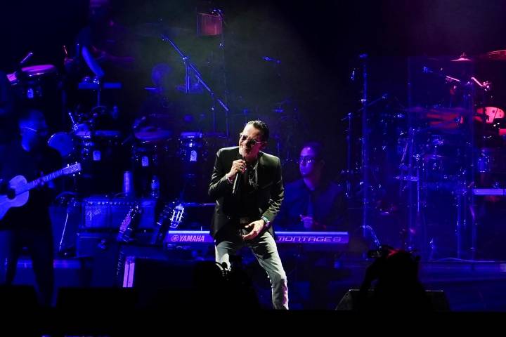 Marc Anthony: ¡Qué chulería!, Festival Náutico culminó con 70.000 asistentes en dos días
