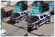 Mujer niega ‘mordida’ y afirma que solo dio una tarjeta del “Buen Fin” a policías viales en Bucerías