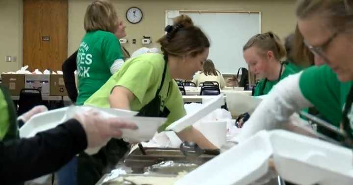 Cedar Valley's largest free Thanksgiving meal serves over 1200 people