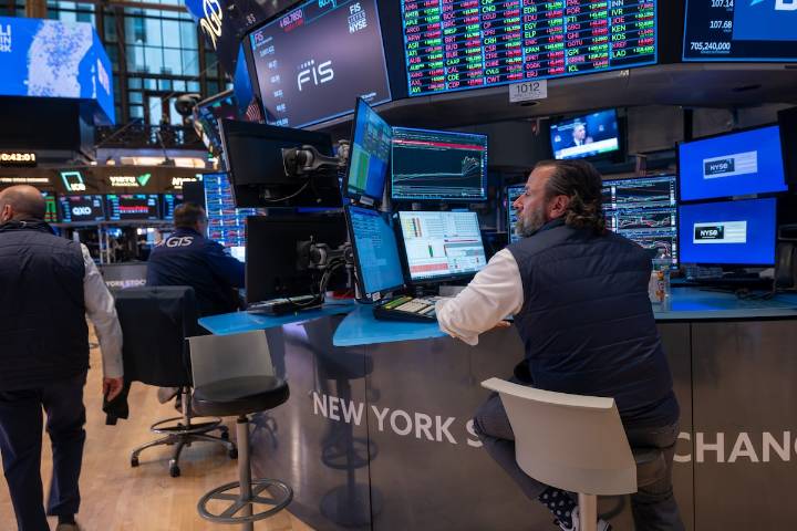 Before the Bell: What every Canadian investor needs to know today