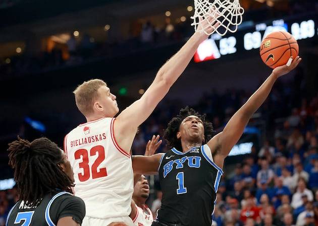 How to watch No. 9 BYU’s Thanksgiving game against Miami