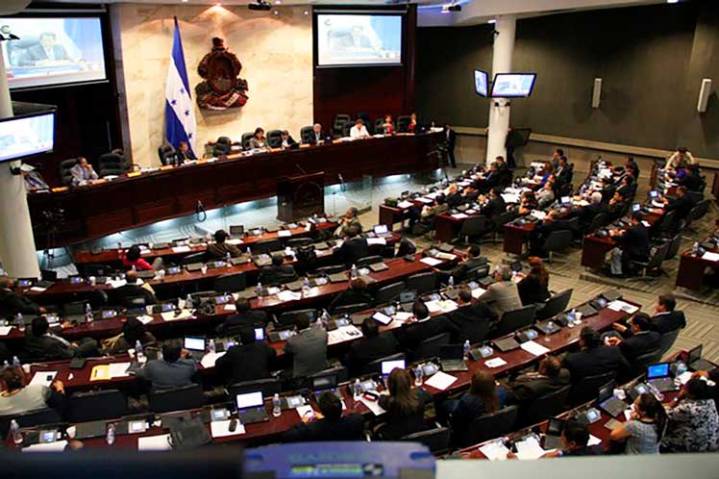Parlamento de Honduras instala Comisión Permanente