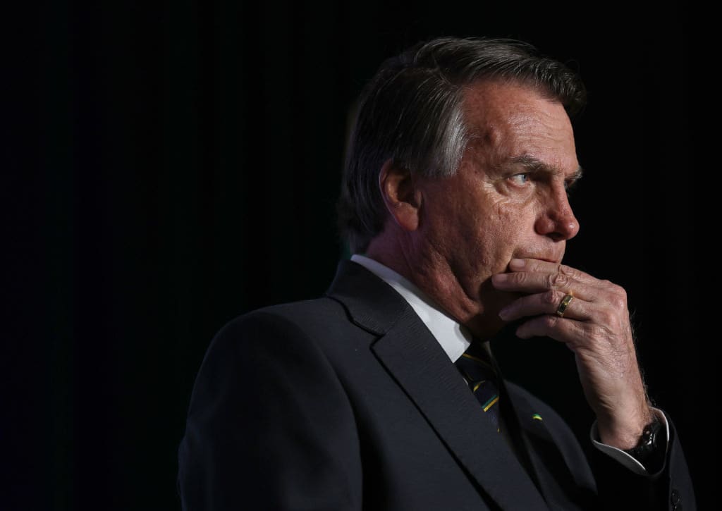 Expresidente Bolsonaro comienza a cumplir condena de 27 Años por intento de golpe de Estado