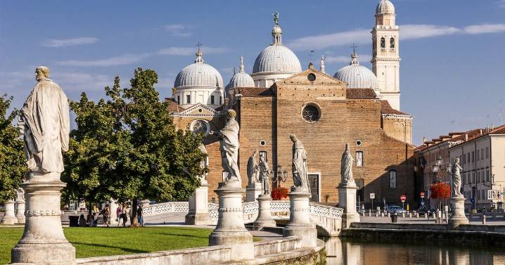 Woman visits Italy and finds 'better cities' than Rome, Florence and Venice