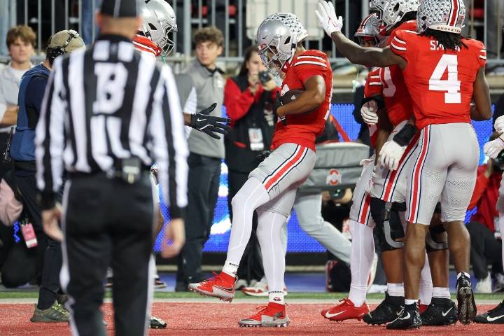 Deadspin | No. 1 Ohio State runs all over UCLA early, often in rout