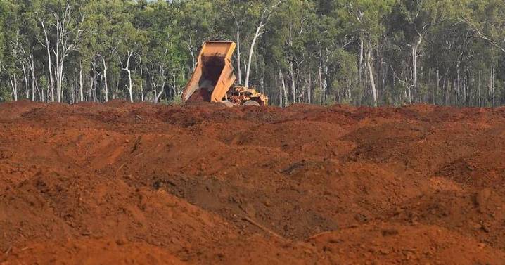 Greens prepare to tear environment reforms 'to shreds'