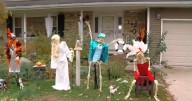 Swiftie collects food donations with Halloween display in Sun Prairie