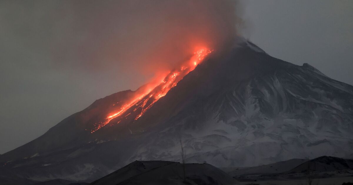Russian volcano spews ash miles into the air as major eruption begins