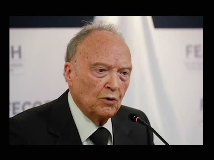 Alejandro Gertz Manero presentó al Senado su renuncia a la FGR