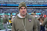 Giants interim coach benches rookie Abdul Carter in debut loss