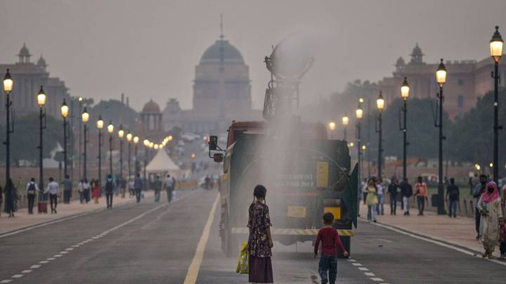Delhi’s air quality stays ‘very poor’ — will it worsen before relief this week?