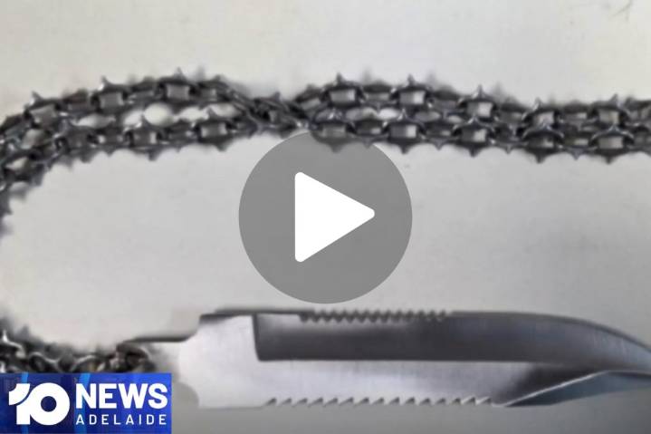 VIDEO: Car race causes traffic chaos 