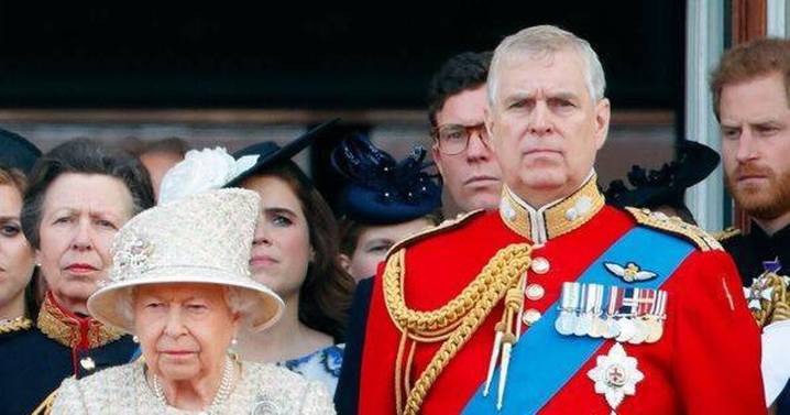 Queen's four-word comment about former Prince Andrew during Epstein scandal