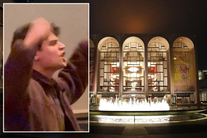 Trio disrupts NYC's Met Opera in wild anti-fascism protest against 'art world'