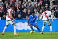 Vallecas expone el momento más gris del Real Madrid: sin gol, sin frescura y con polémica arbitral