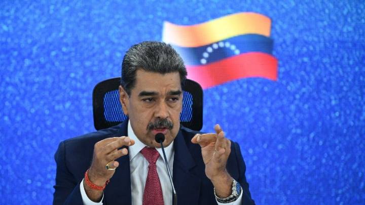 Maduro activa alerta militar y ordena a su Aviación estar “lista y dispuesta” para defender el país