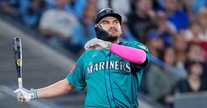 First baseman Josh Naylor agrees to $92.5 million, 5-year contract with Seattle Mariners