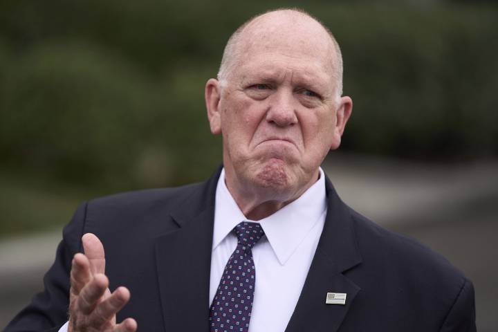 Zar fronterizo reprende a obispos católicos por condenar las deportaciones masivas de inmigrantes