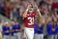Alabama football fans boo kicker Conor Talty vs. Eastern Illinois