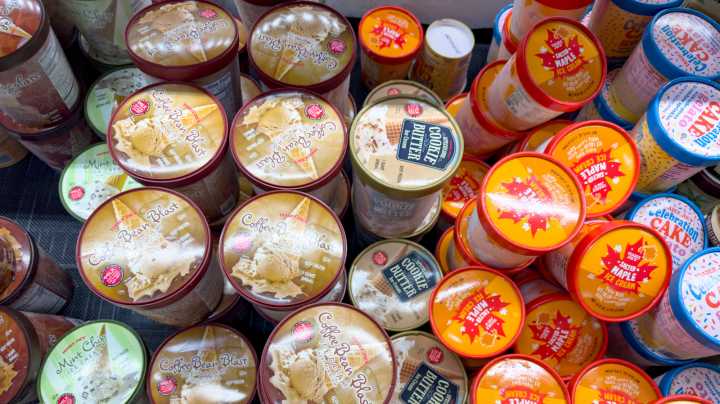 The Aldi Ice Cream Sandwich That Rivals A Trader Joe's Favorite