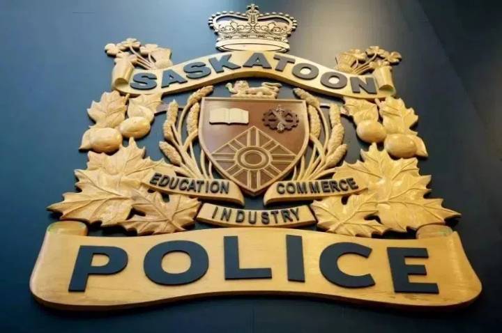 Saskatoon police briefs: Serious Assault Unit investigating stabbing