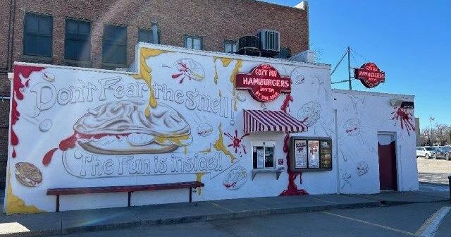 Judge rules Salina violated First Amendment in ordering Cozy Inn to stop UFO