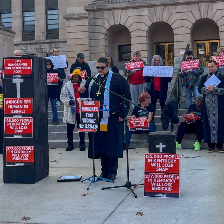 ‘Moral Monday’ protestors at Kentucky Capitol ask lawmakers to support people in poverty