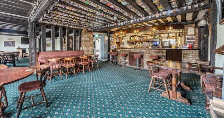 ‘Charming’ pub and hotel up for sale in Cambridgeshire town near A1