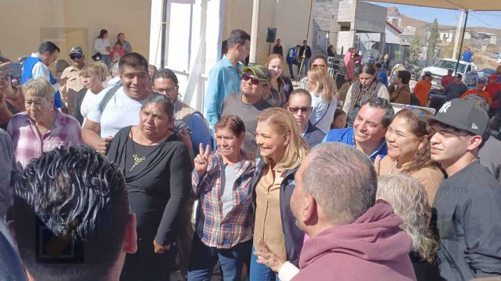 Llevan agua potable a Vista Hermosa; Maru Campos pone en marcha nueva obra