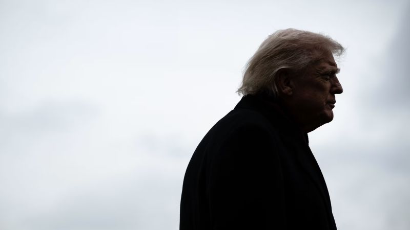 La medida del Pentágono contra el héroe de guerra Kelly demuestra que la sed de venganza de Trump no tiene fin