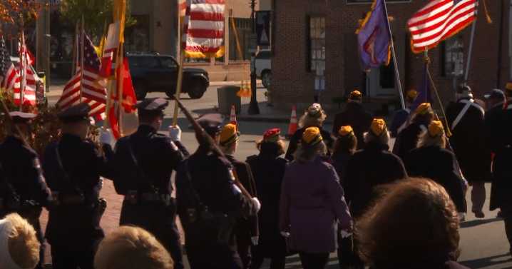 Veterans Day ceremony in Annapolis pays tribute to those who served in the military