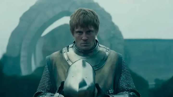 George R. R. Martin se ha volcado en el nuevo spin-off de Juego de Tronos. El showrunner de la serie solo dice cosas positivas del autor