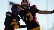 No. 1 Windsor football dominates to break through quarterfinal barrier