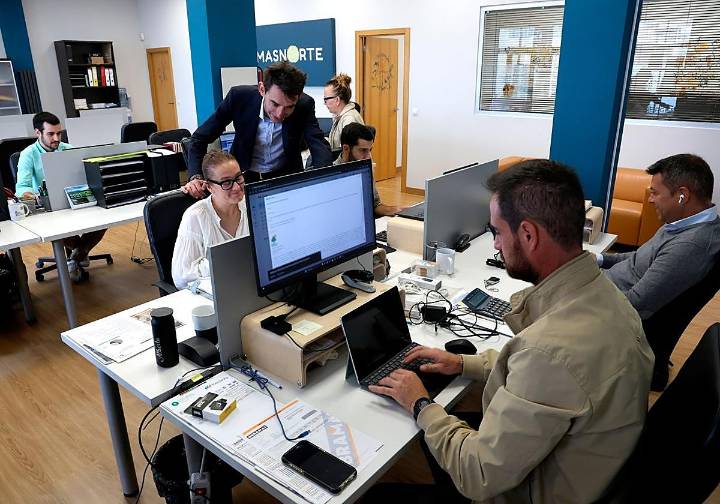 MASNORTE presenta en GENERA su modelo de comercializadora eléctrica 100% renovable