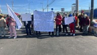 Familiares de internos del penal de San Miguel vuelven a cerrar el Camino al Batán; denuncian presunta red de cobros irregulares