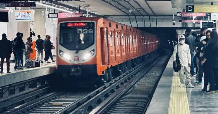 Reportes EN VIVO del Metro CDMX hoy 27 de noviembre de 2025: Avance lento en Líneas 1 y 8