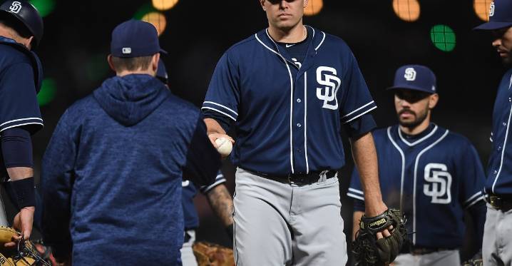Padres managerial hire takes heat off SF Giants decision