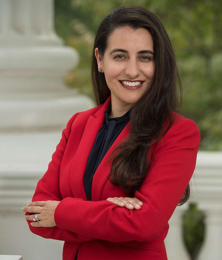 Monique Limón hace historia al ser la primera latina en presidir el Senado de California