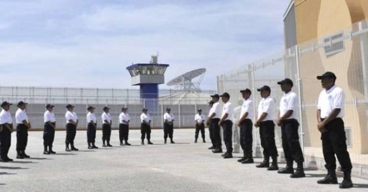 Vinculan a proceso a cuatro exagentes por tortura en penal federal del Rincón