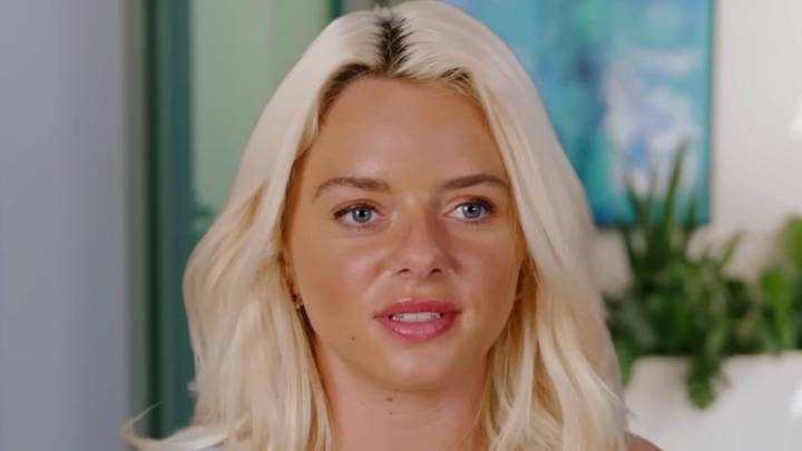 After Seeing 90 Day Fiancé: The Other Way Star Chloe's Halloween Outfit, I Have One Major Question About Her Relationship With Johny